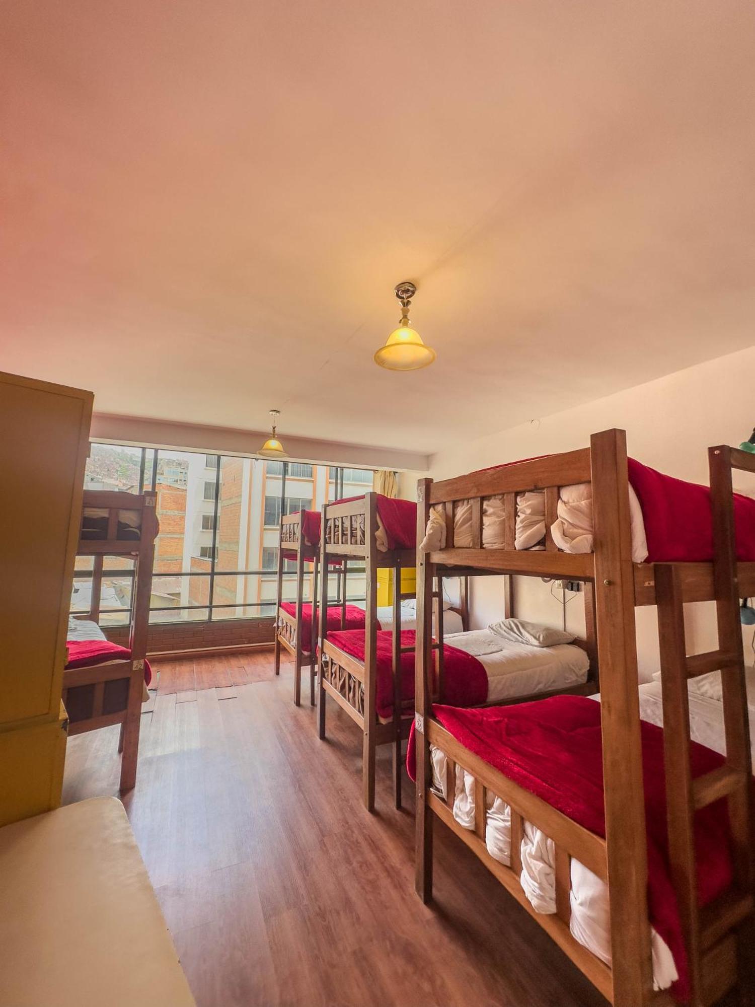 Lobo Hostel Ла-Пас Екстер'єр фото
